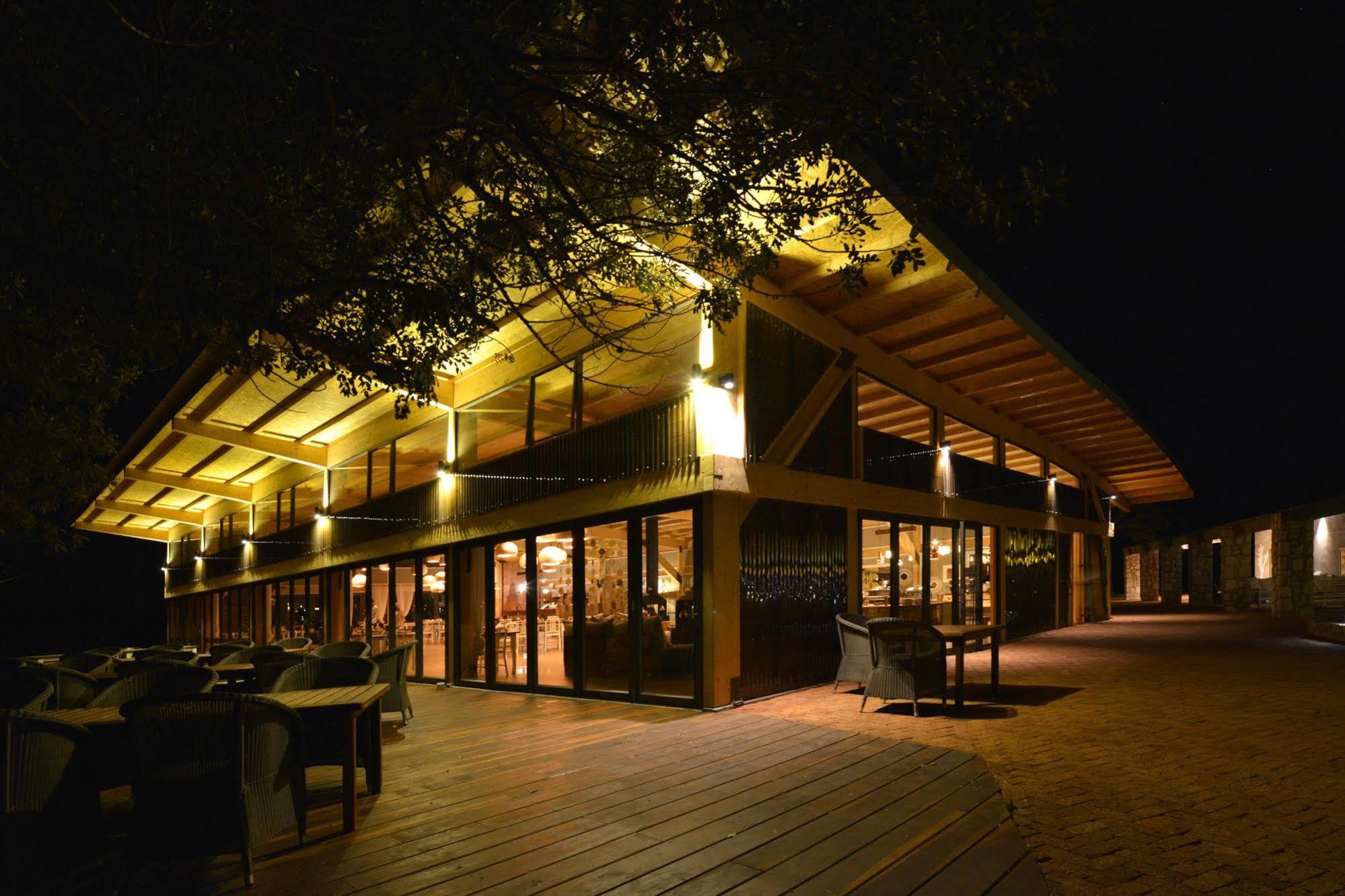 Kalahari Anib Lodge Intu Afrika Kalahari Game Reserve Extérieur photo